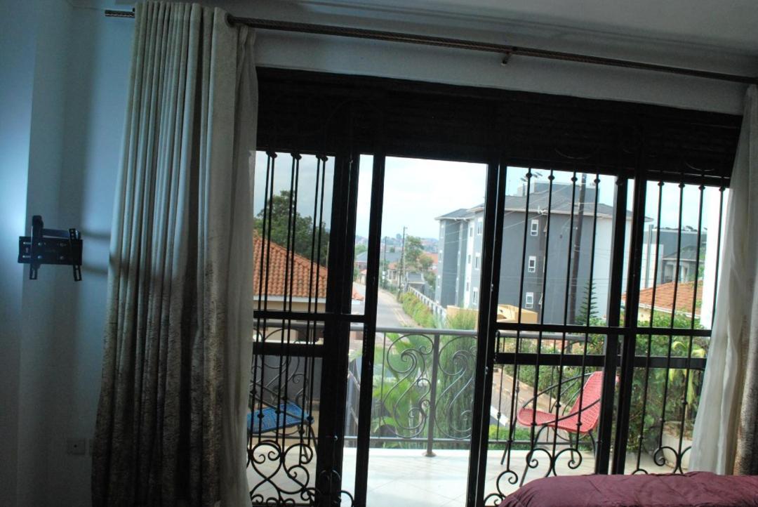 Jacuzzi City Home Kampala Exterior foto